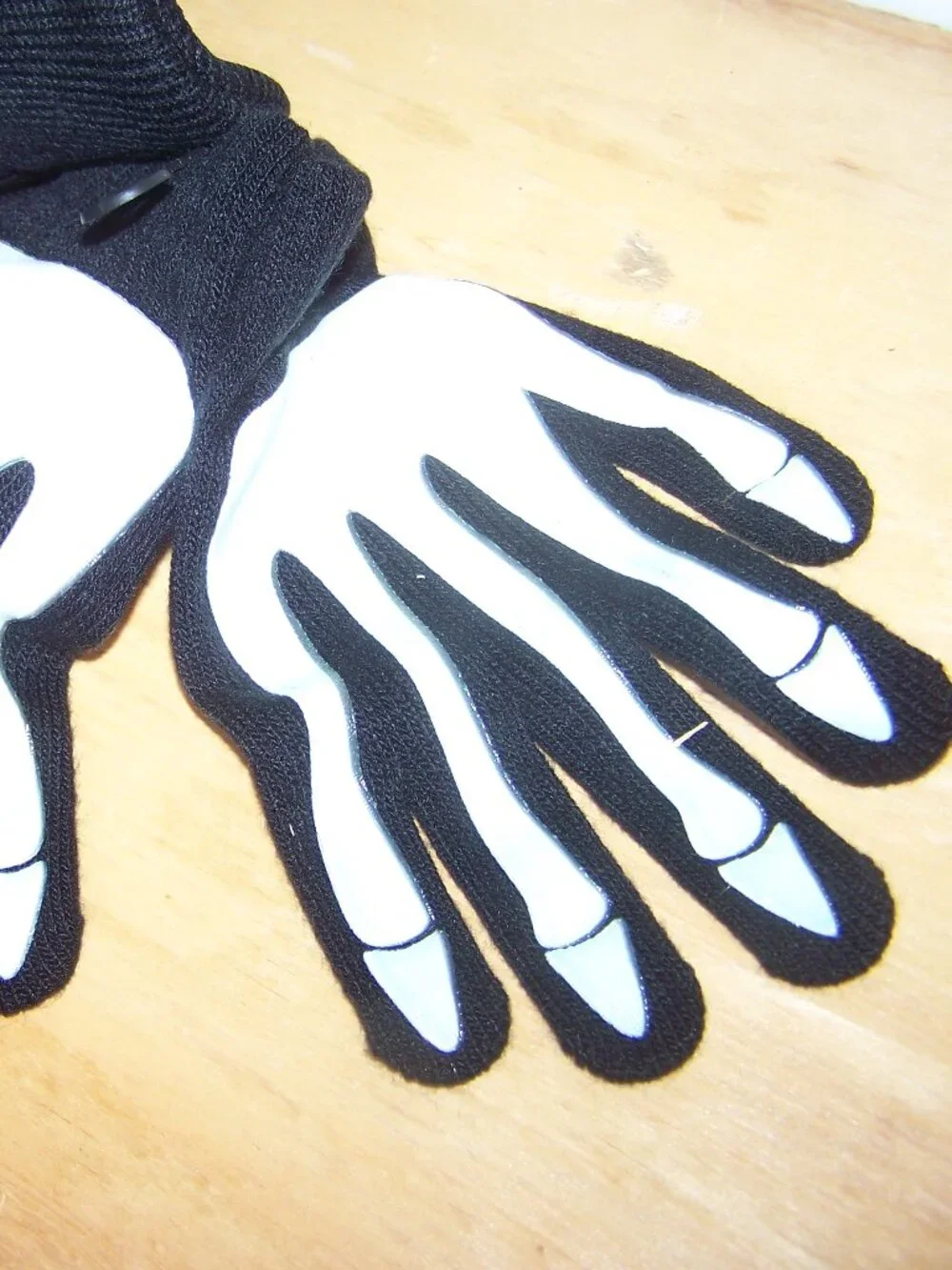 Gold Medal International NWT Alien Hat & Gloves Set OSFM